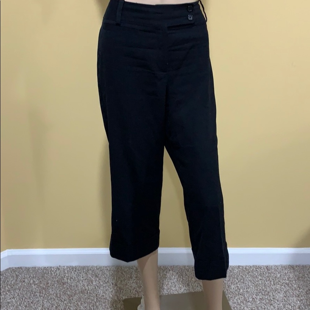 Ann Taylor black cuffed culottes